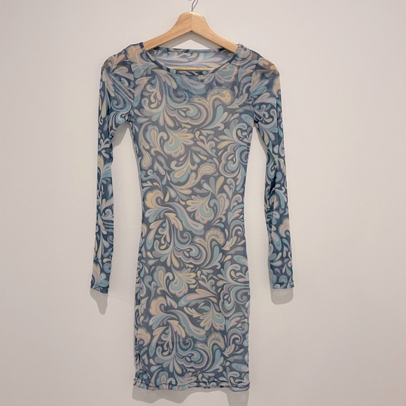 Long Sleeve Mesh Mini Dress 💙 - Picture 10 of 16